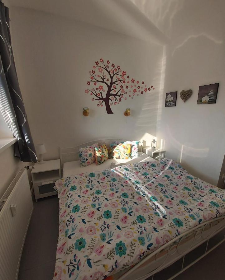 Apartman Tony Slapy Eksteriør billede